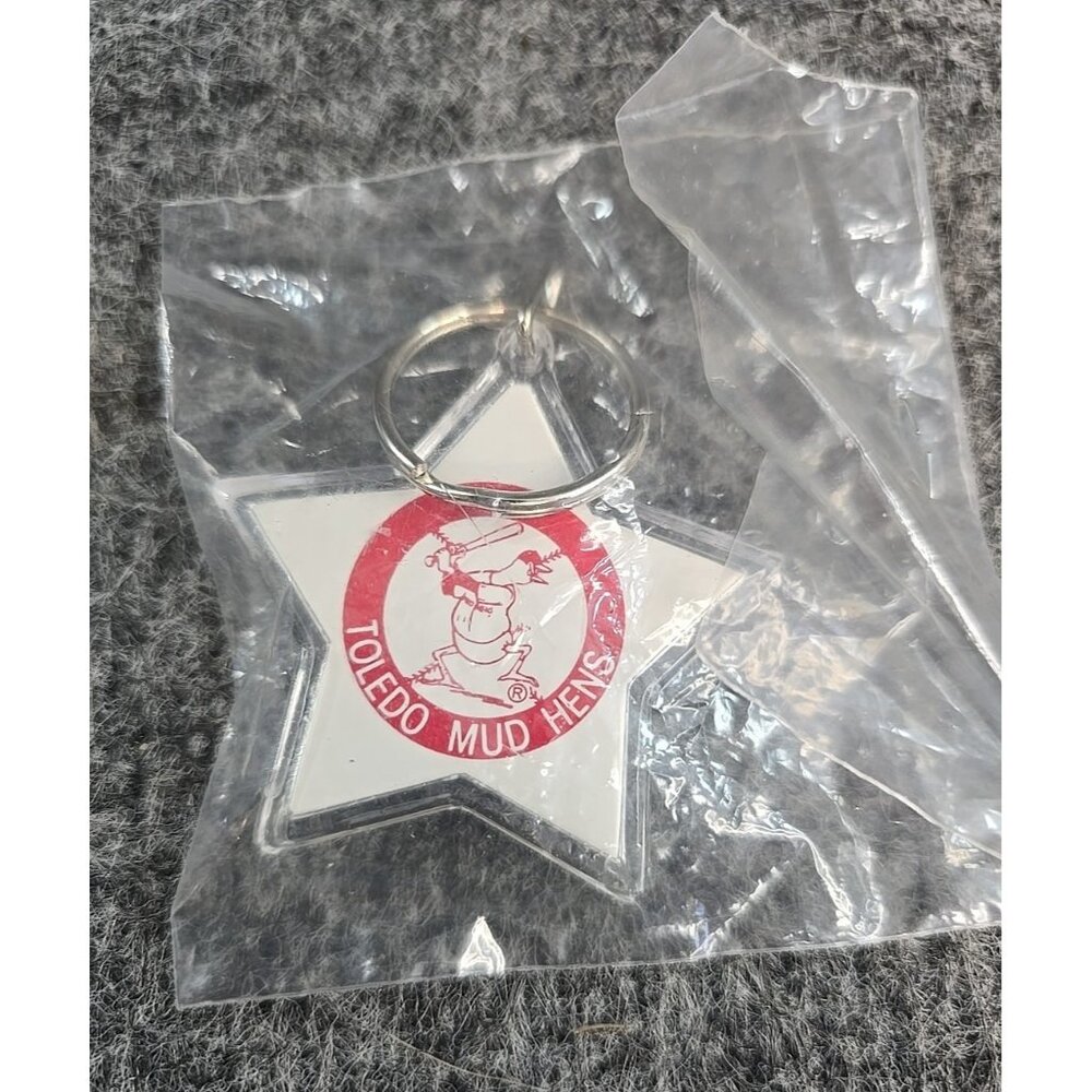 Vintage Souvenir Keychain Toledo Mud Hens Star Shape Minor League Baseball